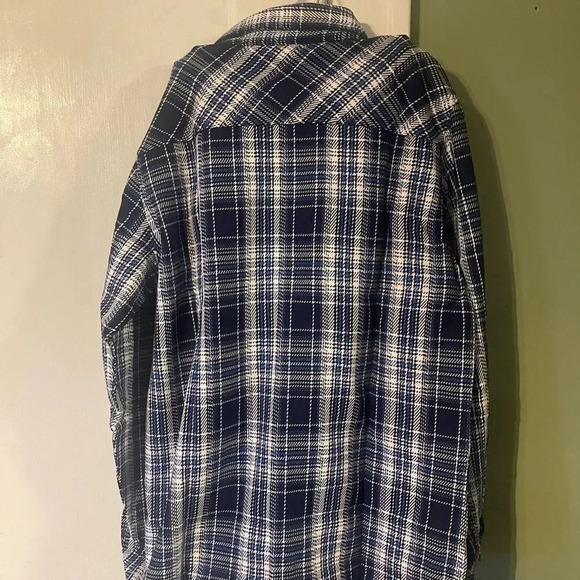 Pacific Trail, Long Sleeve Flannel Shirt Medium or X-Large - Picture 4 of 9